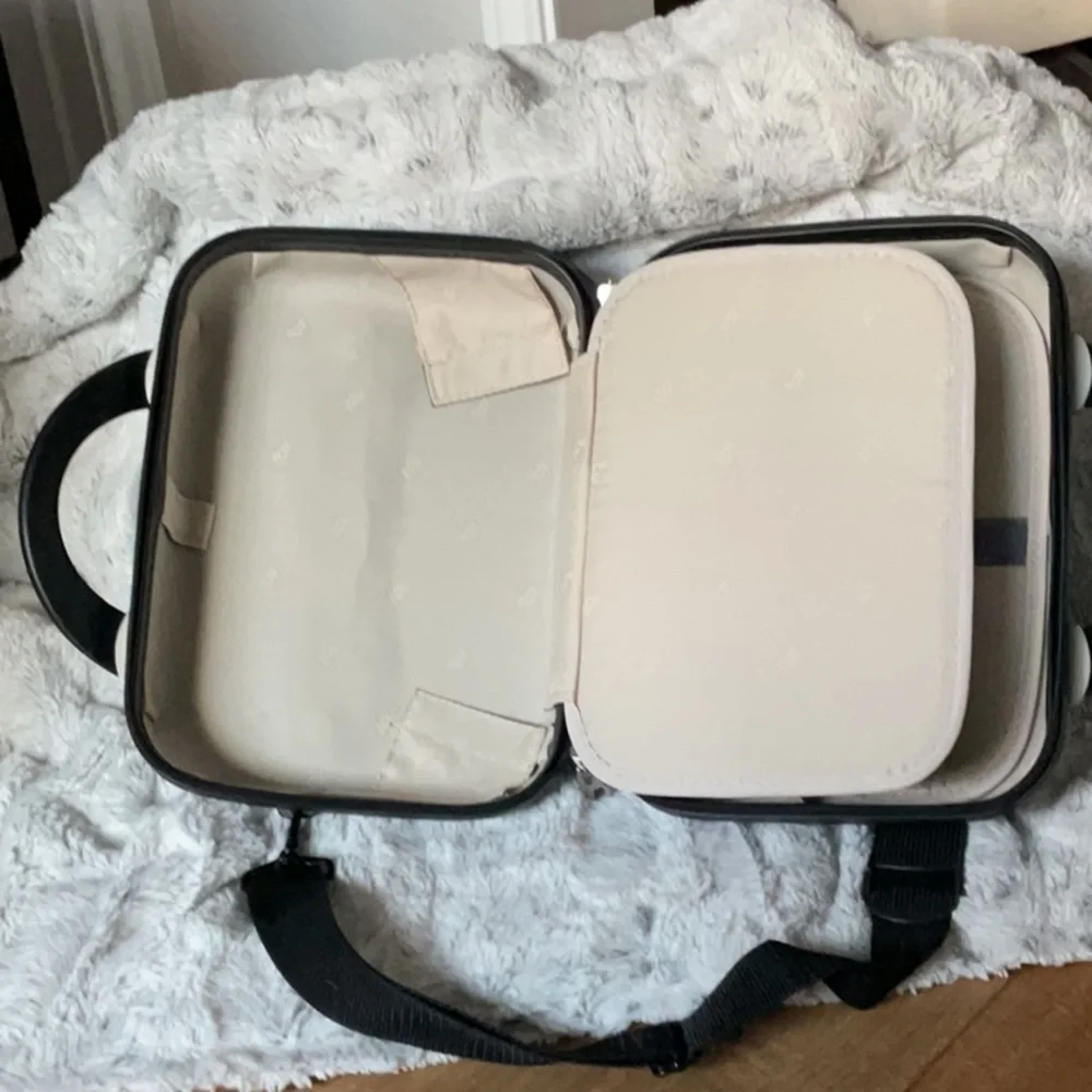 Heys Beauty Case